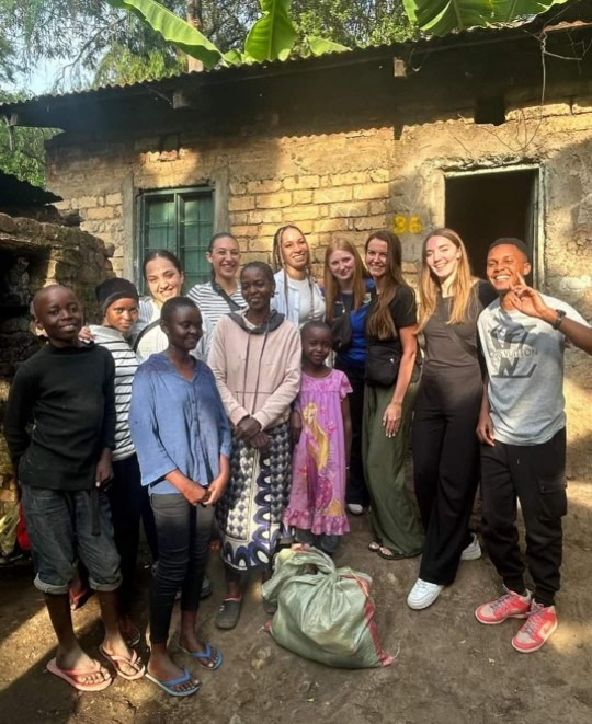 Tupendane gallery photo