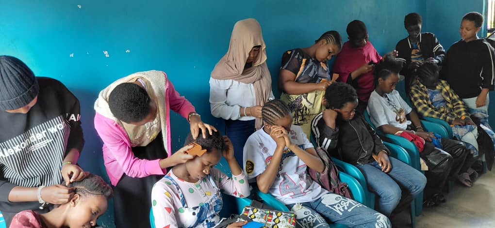 Tupendane gallery photo